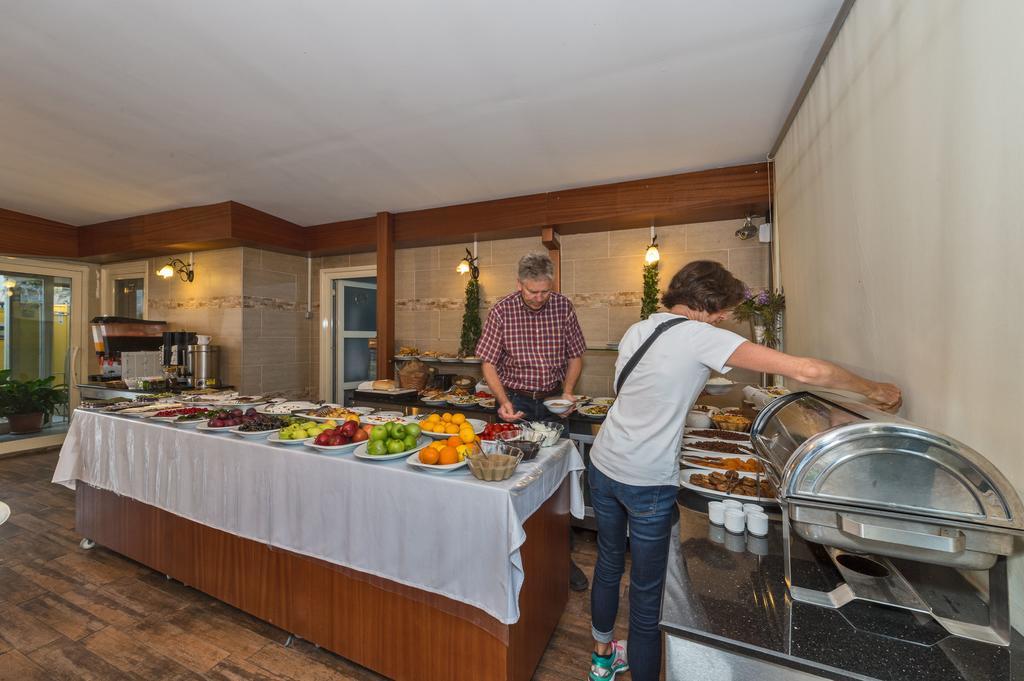 The Empress Theodora Hotel — Photos 3